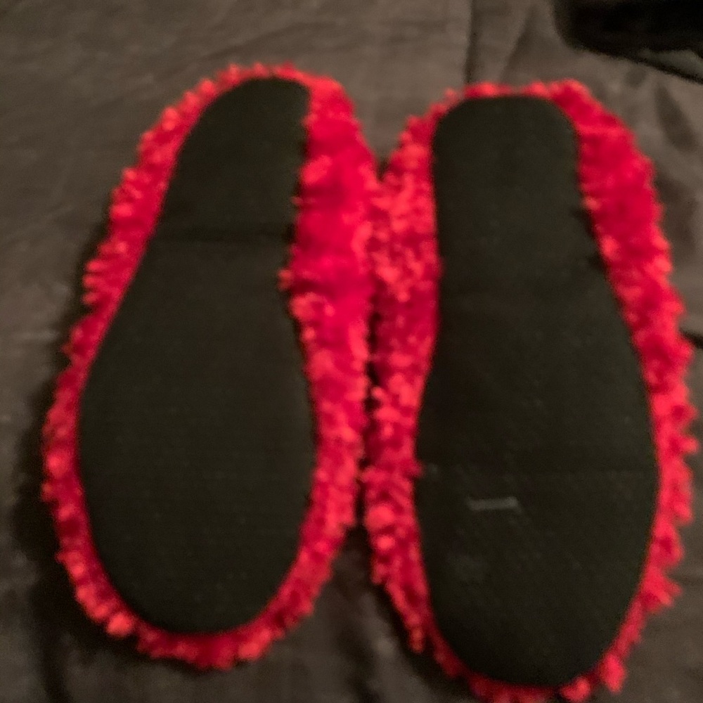 Red slippers